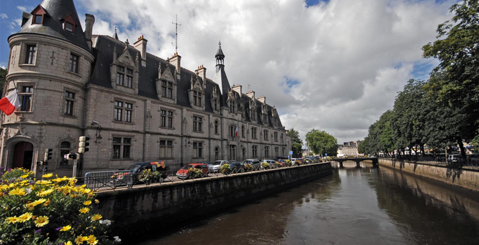 Office du tourisme - Hôtel de la gare à Quimper - Hotel de la Gare à Quimper