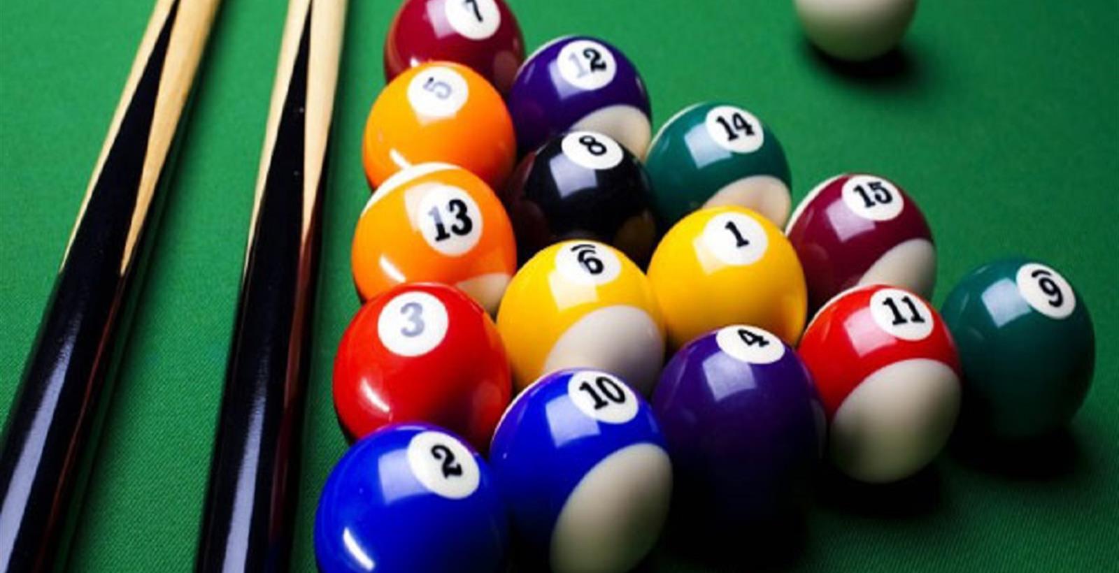 Billard - Hotel de la Gare à Quimper