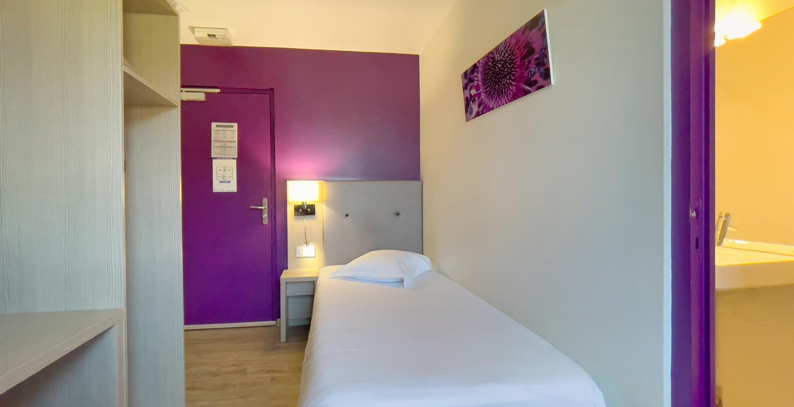 Chambre single - Hotel de la Gare à Quimper