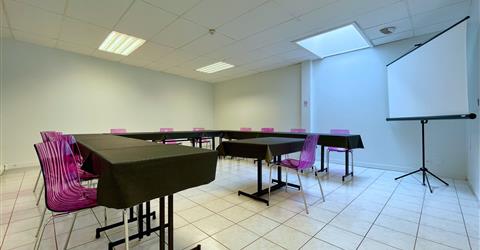Salle séminaire - Hôtel de la gare Quimper  - Hotel de la Gare à Quimper
