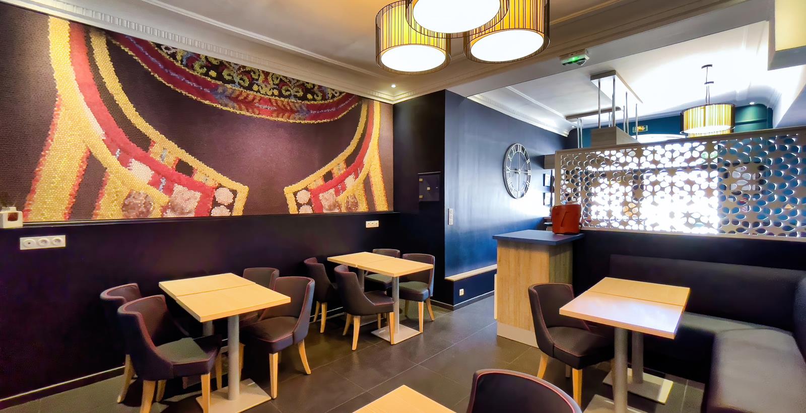 Salle du petit déjeuner - Hotel de la Gare Quimper - Hotel de la Gare à Quimper
